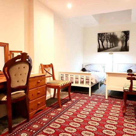 Twin Room Earls Court Central London - Shared Accommodation Extérieur photo